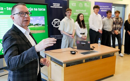 Dane, sport i technologia – studenci inżynierii danych zaprezentowali projekty dla Falubazu i Orlen Zastalu